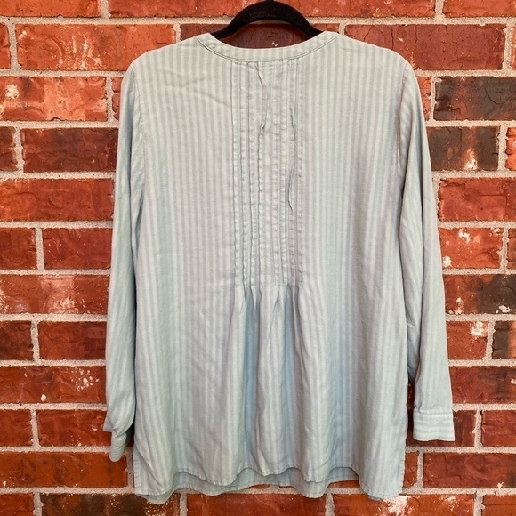 J. Jill Womens Large Petite Green Vneck Pintuck Long Sleeve Tunic Top - Picture 4 of 10